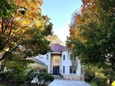 2964 WILSON AVENUE, OAKTON, VA 22124