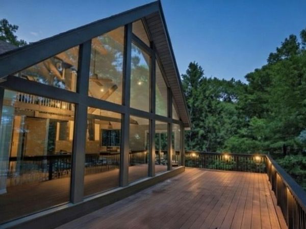 5 Flora Ave, Hopatcong, NJ 07874