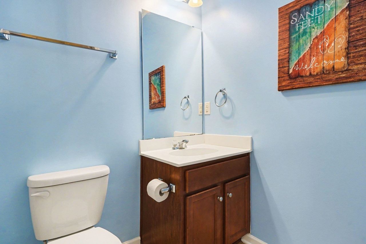 6253 Catalina Dr. Photo 13