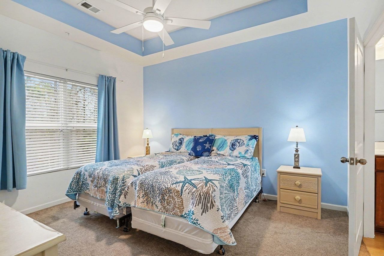 6253 Catalina Dr. Photo 17