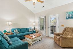 6253 Catalina Dr. photo 4