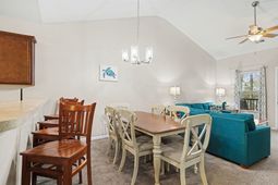 6253 Catalina Dr. photo 4