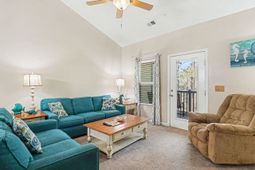 6253 Catalina Dr. photo 4