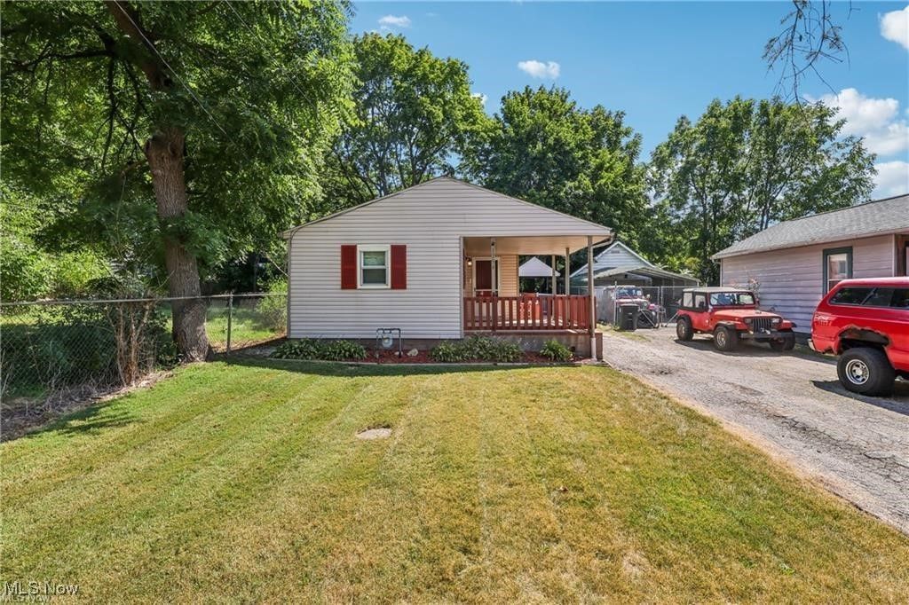 1254 Welsh Avenue, Akron, OH 44314 Main Photo