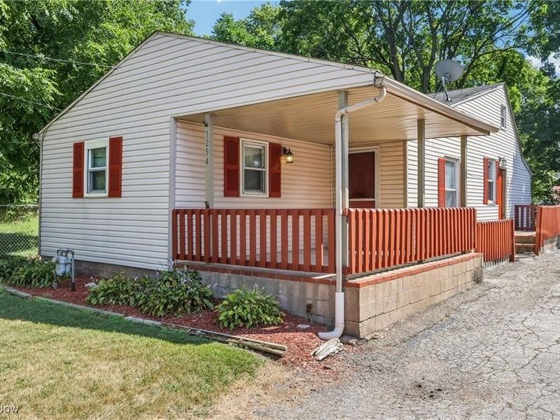 1254 Welsh Avenue, Akron, OH 44314 Photo 2