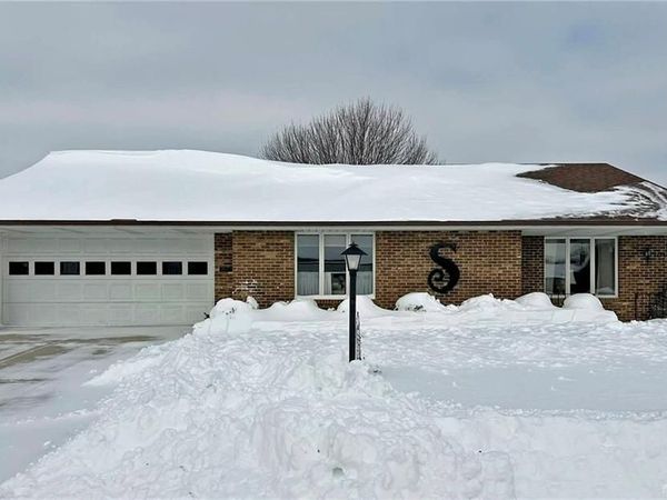 1136 Foxboro Road, Springfield, OH 45503