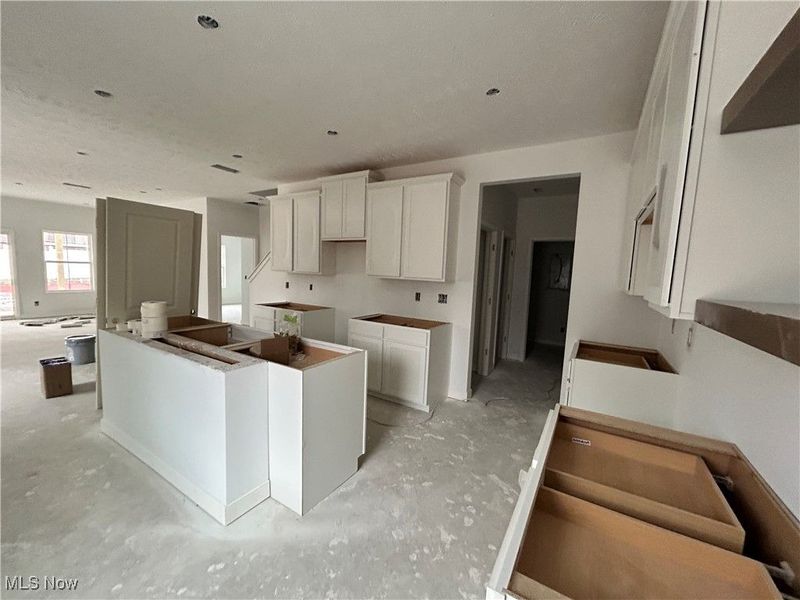 5079 Shepherds Glen, Willoughby, OH 44094 Photo 2