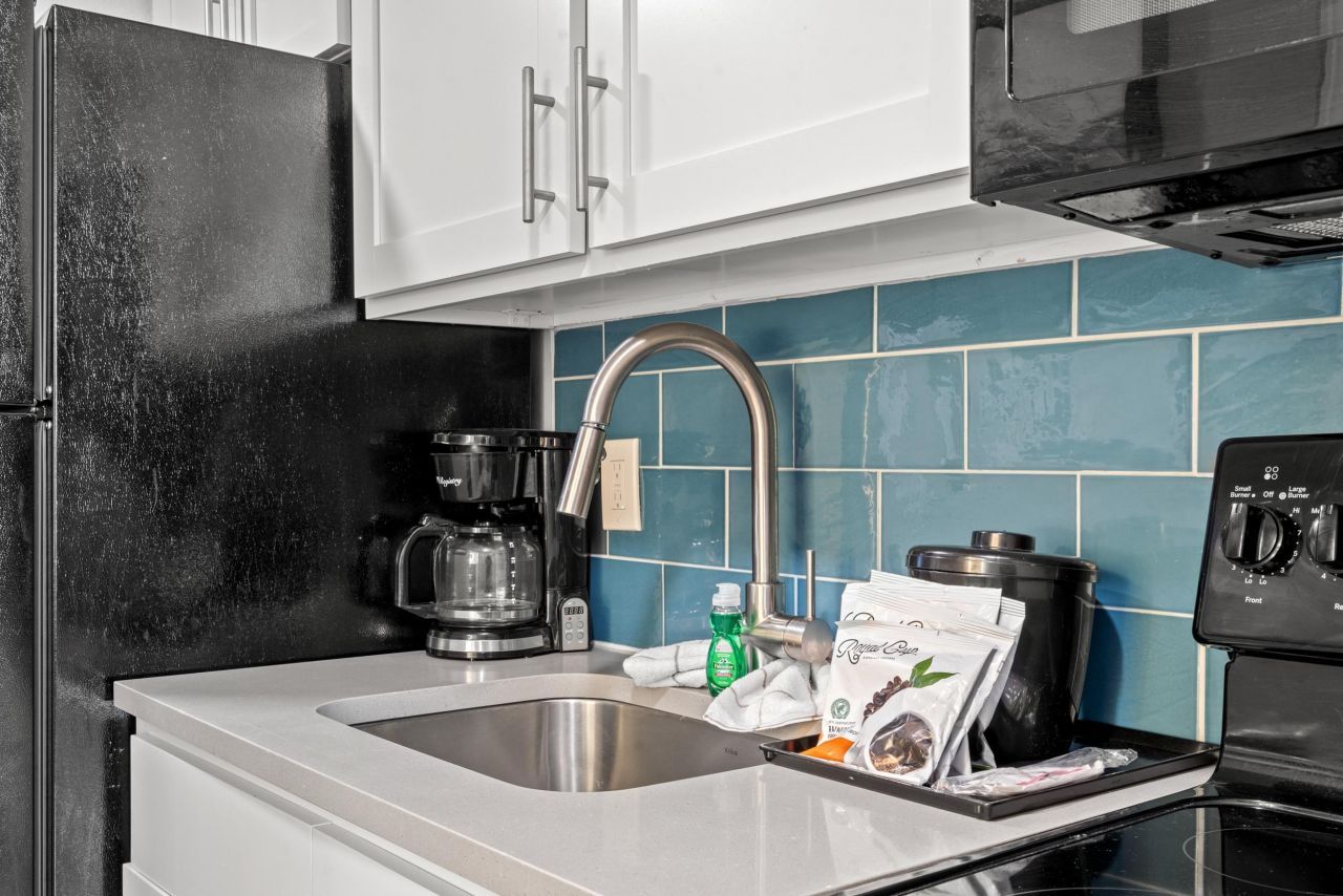 2006 N Ocean Blvd. Photo 13