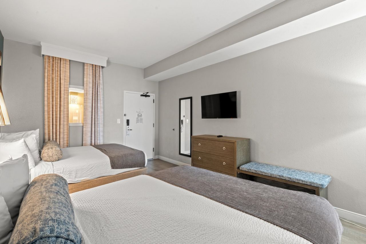 2006 N Ocean Blvd. Photo 16