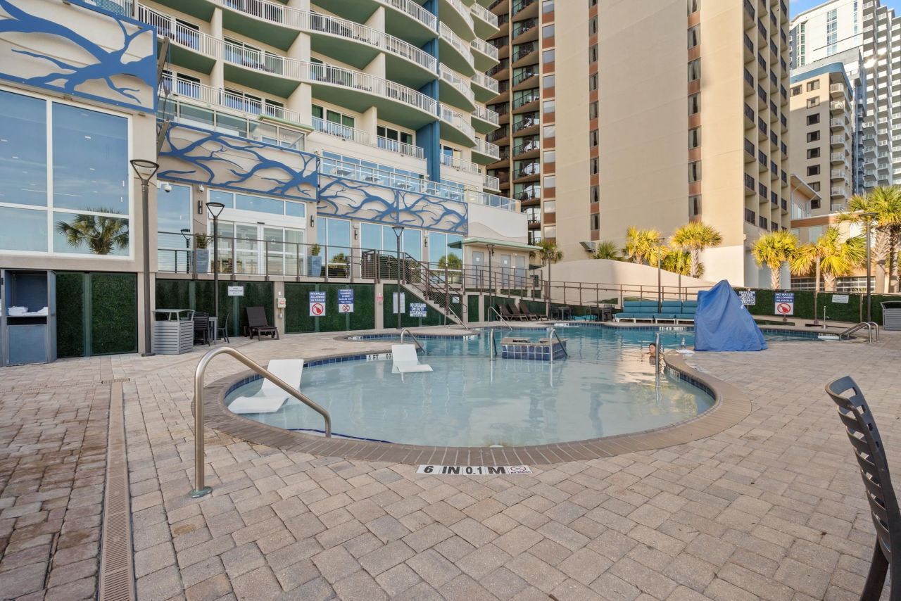 2006 N Ocean Blvd. Photo 28