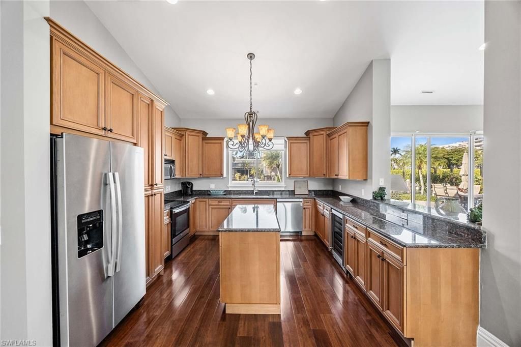 675 15th Ave S, Naples, FL 34102 Photo