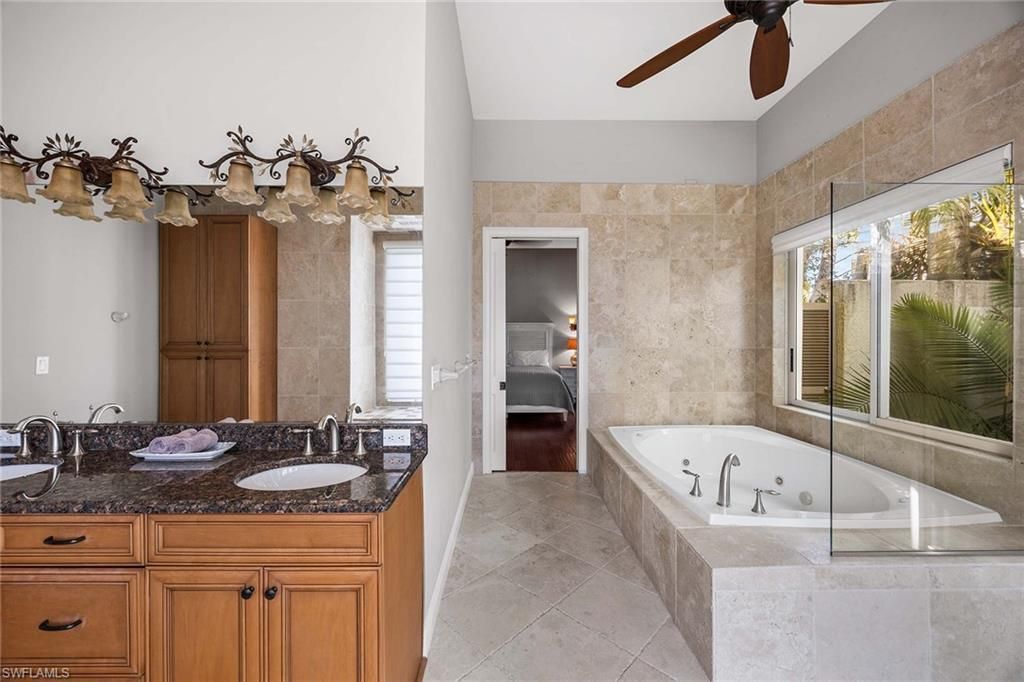 675 15th Ave S, Naples, FL 34102 Photo