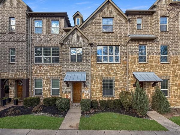 573 W Royal Lane, Irving, TX 75039