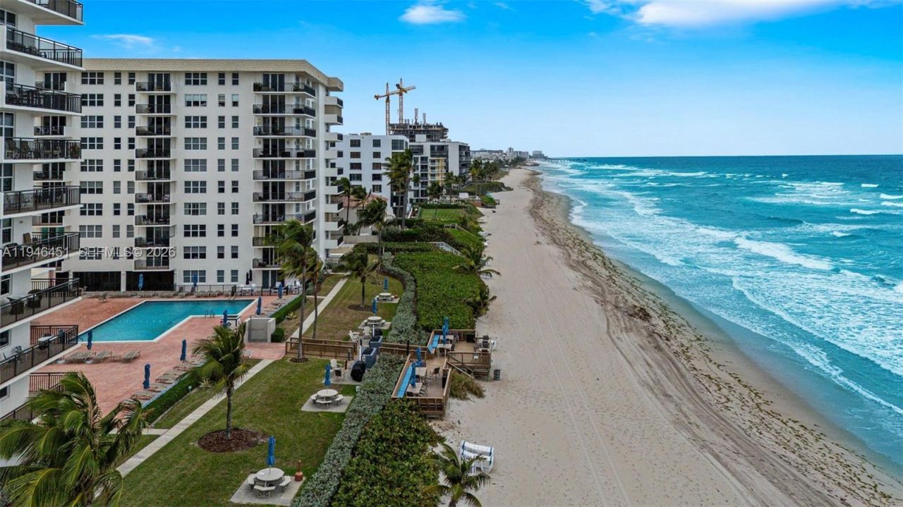 1149 Hillsboro Mile , Unit PH2N, Hillsboro Beach, FL 33062 Photo