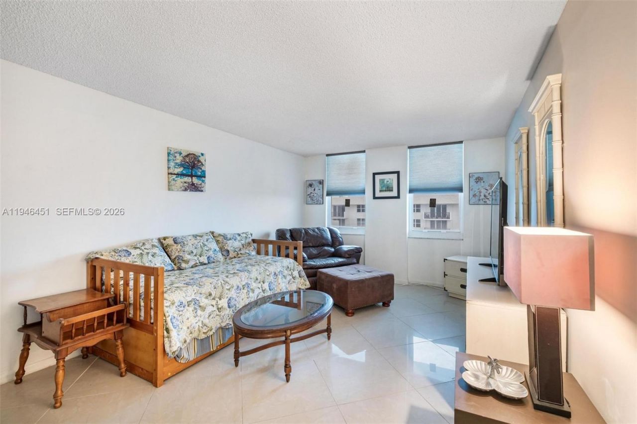 1149 Hillsboro Mile , Unit PH2N, Hillsboro Beach, FL 33062 Photo