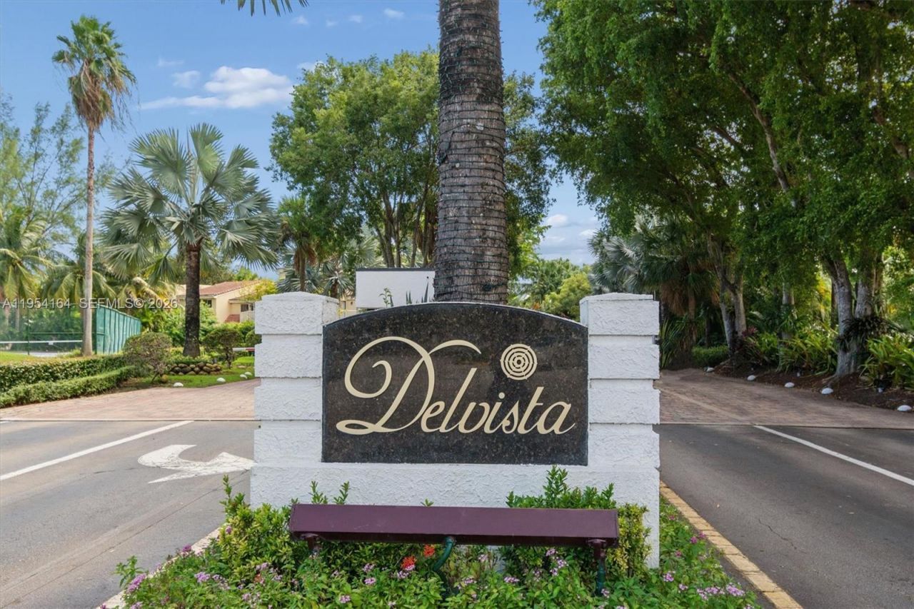 20225 NE 34th Ct, Unit 312, Aventura, FL 33180 Photo