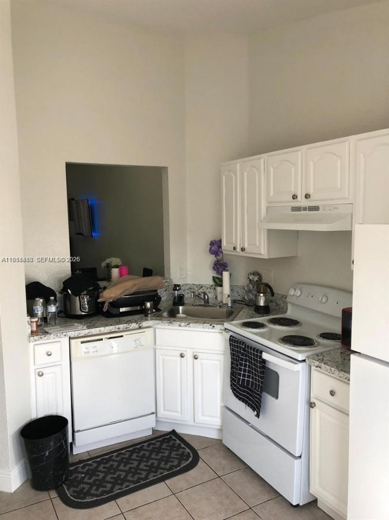 27 NE 13th Ave , Unit 4, Homestead, FL 33033 Photo