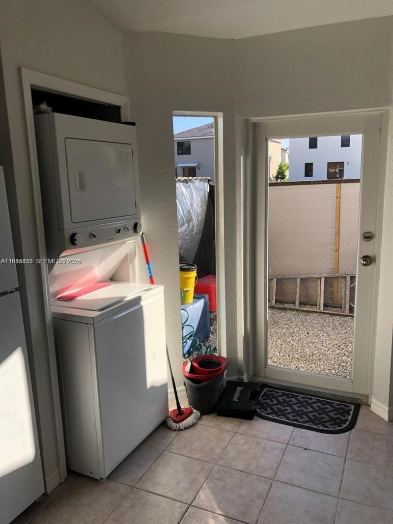 27 NE 13th Ave , Unit 4, Homestead, FL 33033 Photo