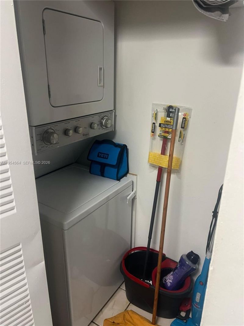 526 NW 114th Ave, Unit 103, Sweetwater, FL 33172 Photo