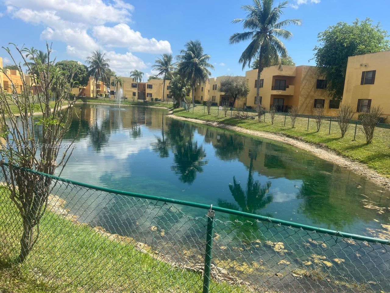 526 NW 114th Ave, Unit 103, Sweetwater, FL 33172 Photo