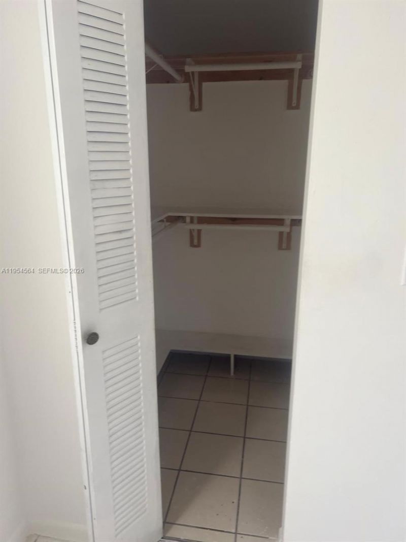 526 NW 114th Ave, Unit 103, Sweetwater, FL 33172 Photo