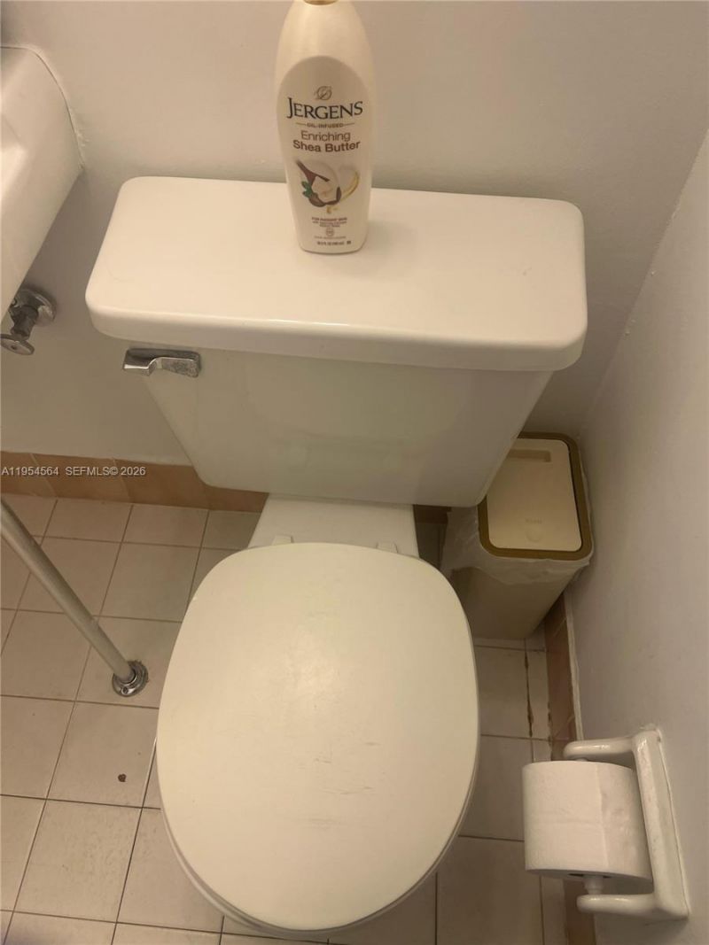 526 NW 114th Ave, Unit 103, Sweetwater, FL 33172 Photo