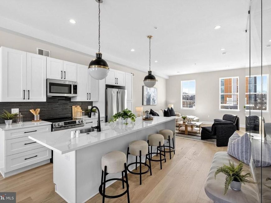 2713 Lorraine Court, Philadelphia, PA 19131 Main Photo