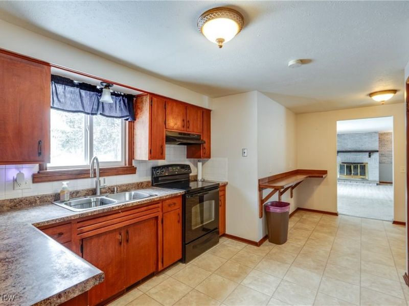 8499 Sherri Avenue NW, Canal Fulton, OH 44614 Photo 12