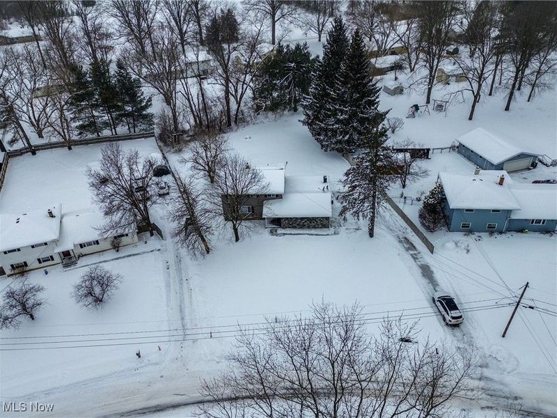 8499 Sherri Avenue NW, Canal Fulton, OH 44614 Photo 2