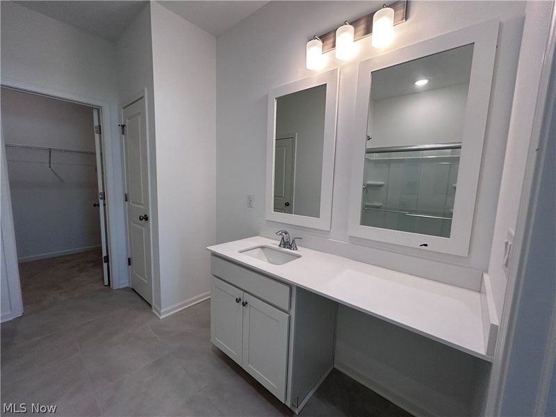 5081 Shepherds Glen, Willoughby, OH 44094 Photo 10