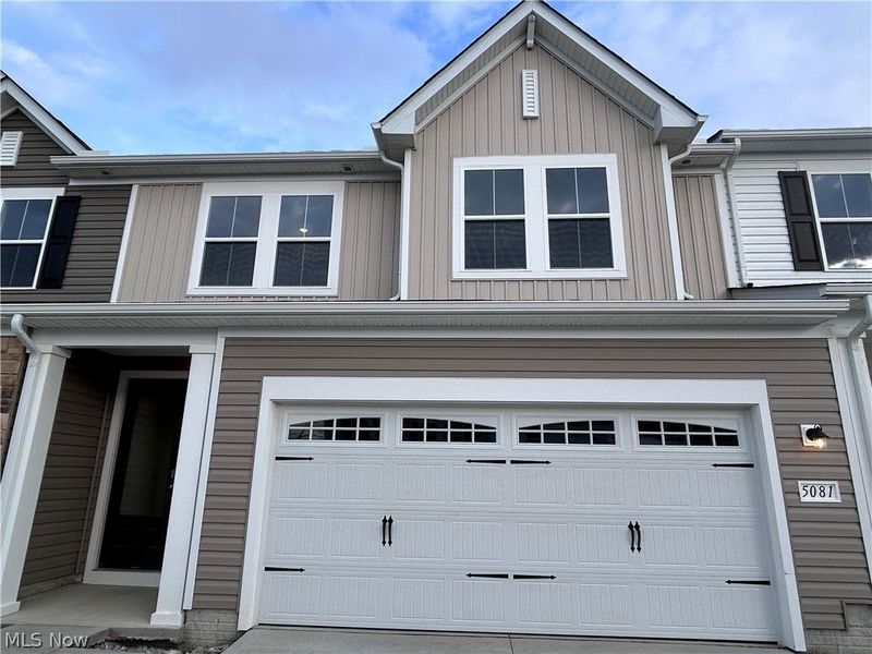 5081 Shepherds Glen, Willoughby, OH 44094 Photo 2