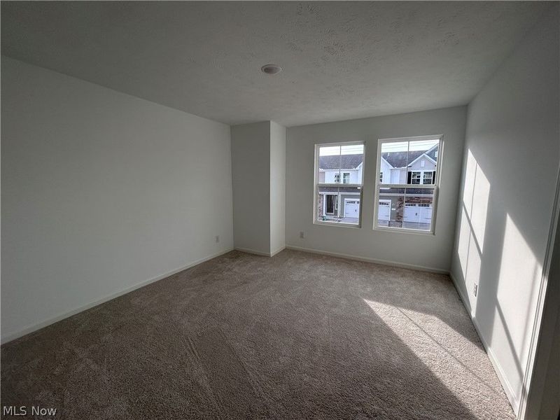 5081 Shepherds Glen, Willoughby, OH 44094 Photo 9