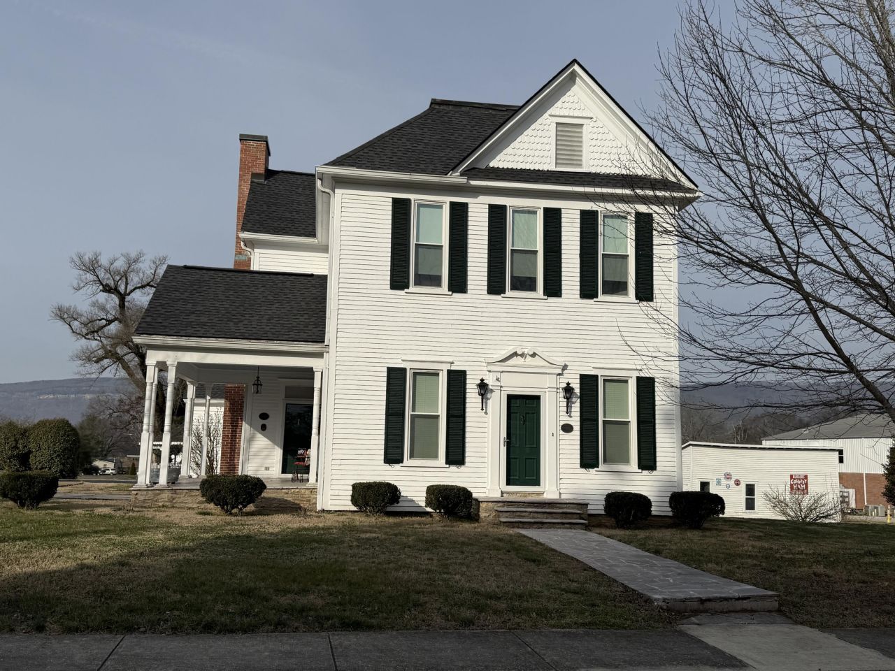 2787 Main Street Pikeville, TN 37367