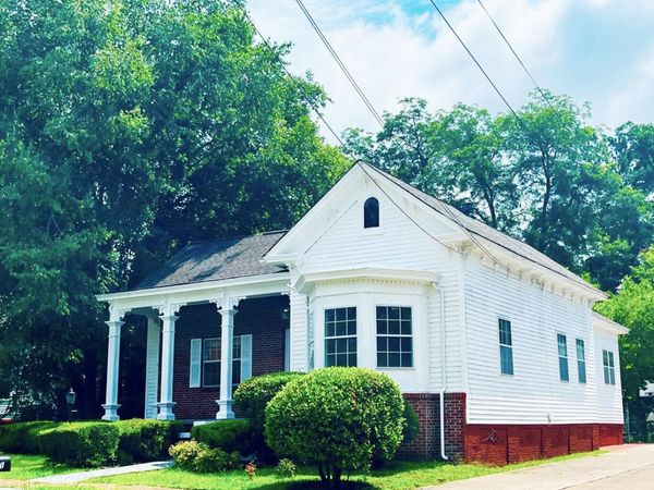 411 7th St S, Columbus, MS 39701