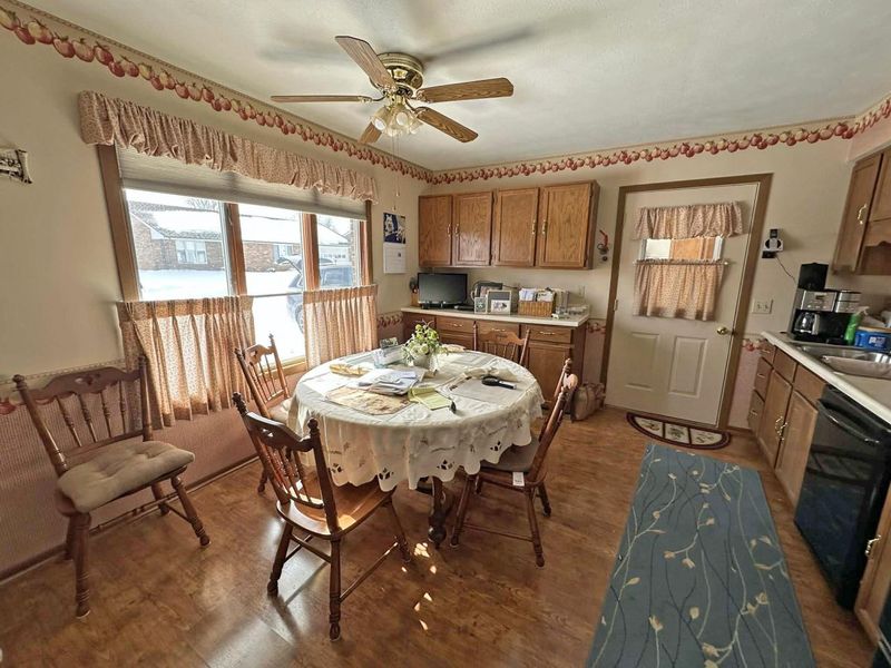 1136 Foxboro Road, Springfield, OH 45503 Photo 10