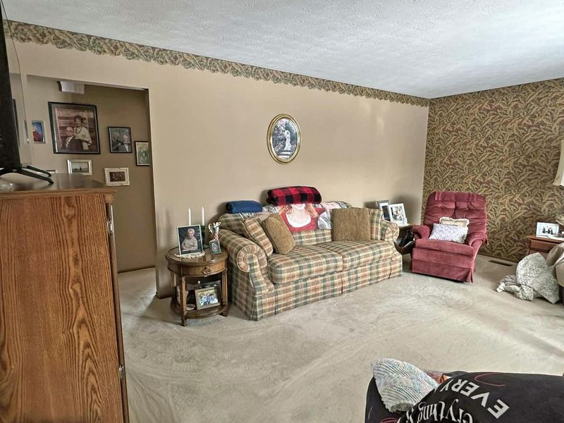 1136 Foxboro Road, Springfield, OH 45503 Photo 5