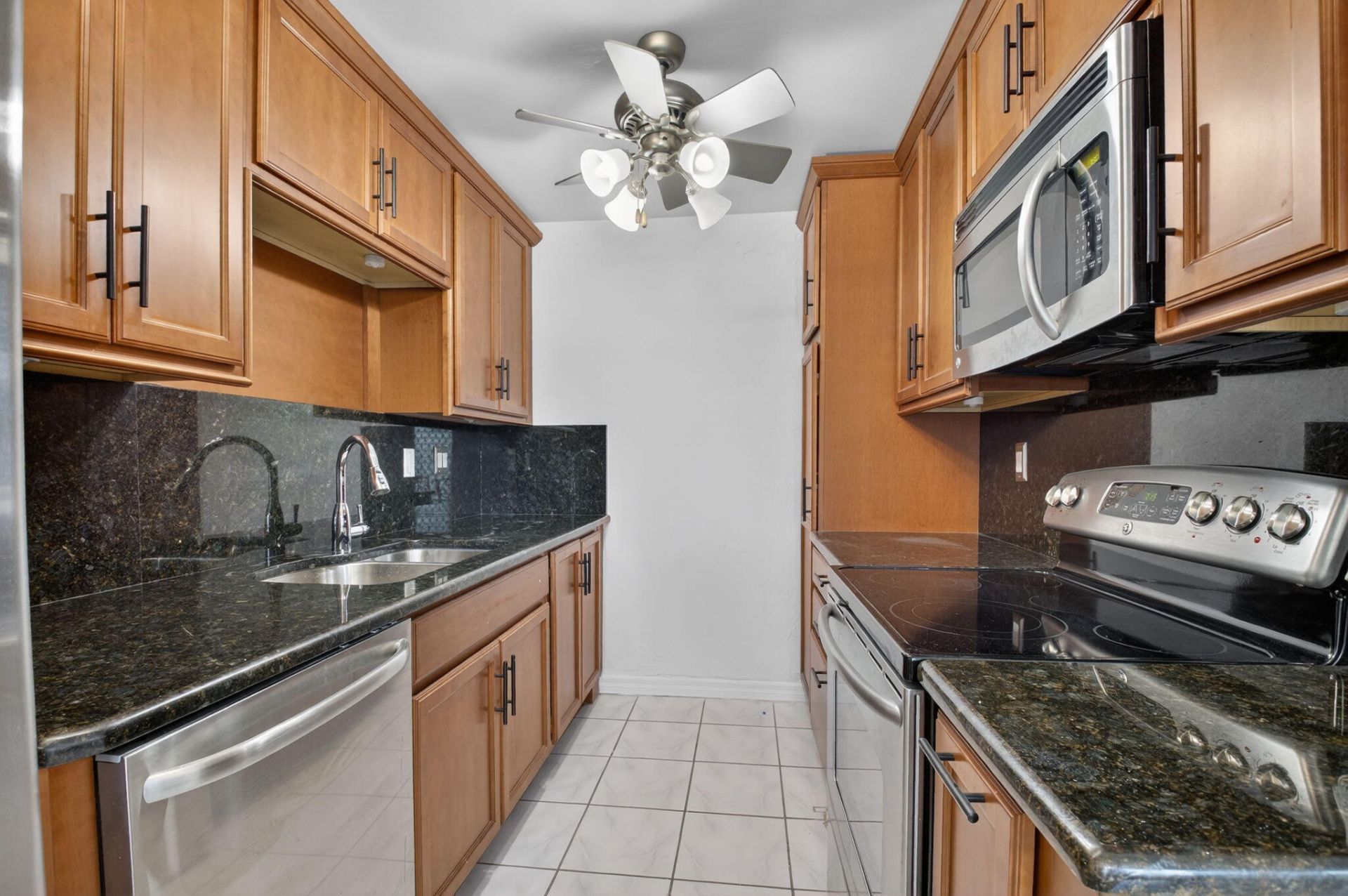 1056 Guildford D, Unit 1056, Boca Raton, FL 33434 Photo