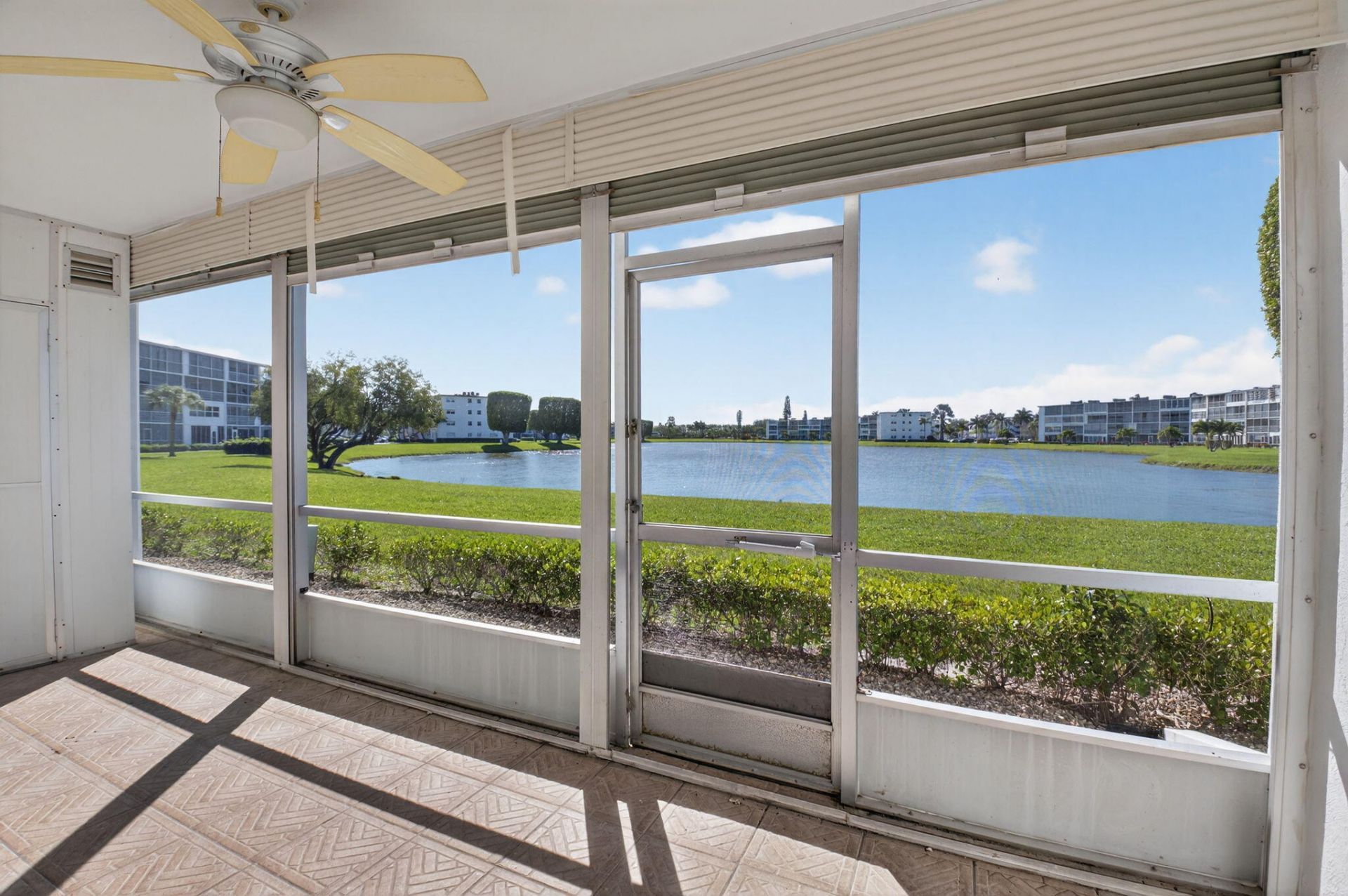 1056 Guildford D, Unit 1056, Boca Raton, FL 33434 Photo