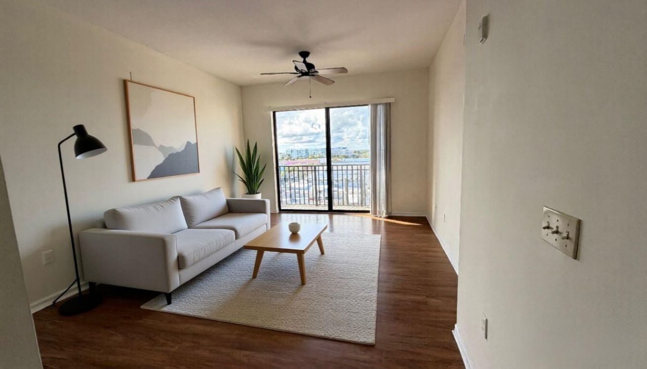 511 Lucerne Avenue, Unit 610, Lake Worth Beach, FL 33460 Photo