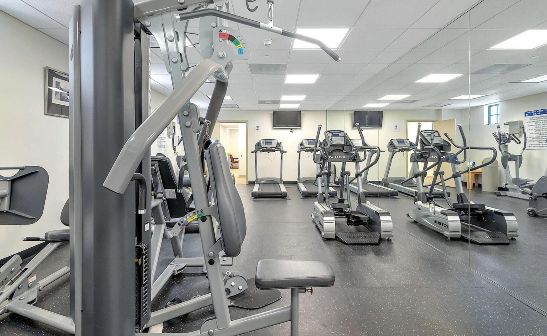 511 Lucerne Avenue, Unit 610, Lake Worth Beach, FL 33460 Photo