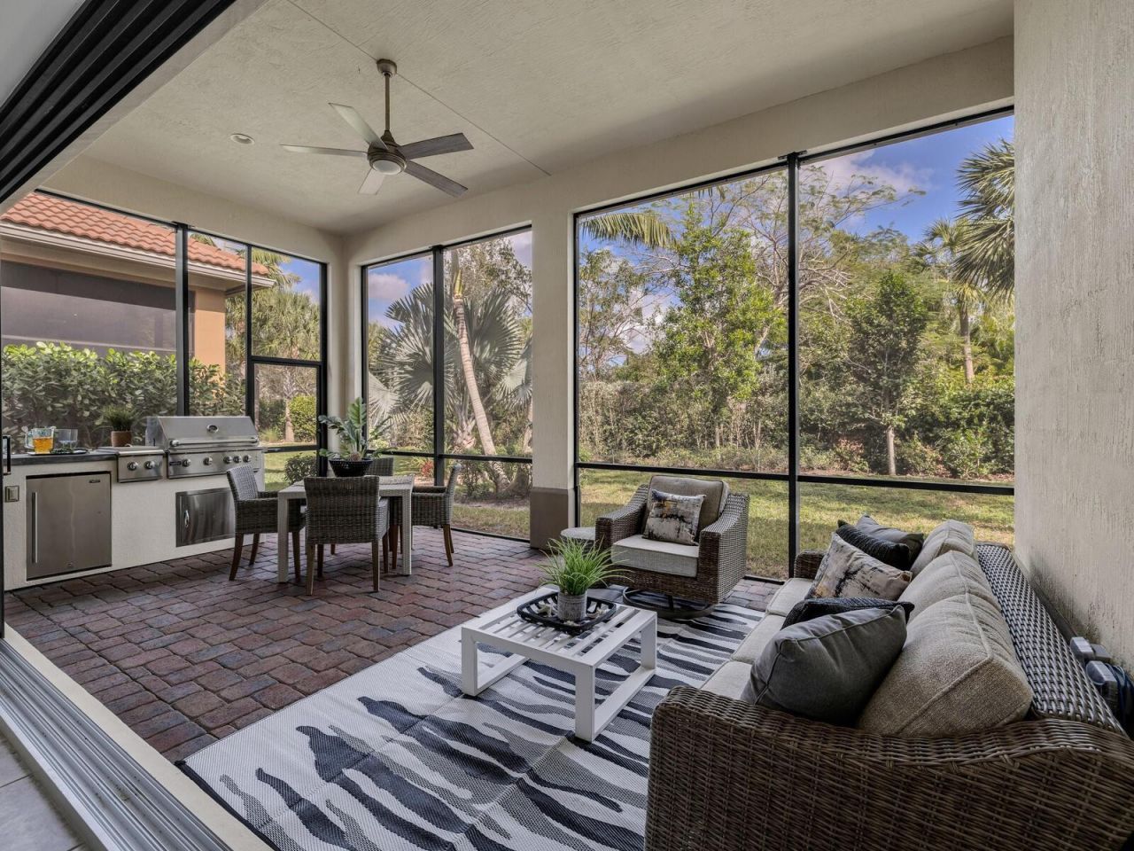 9088 E Leon Circle, Parkland, FL 33076 Photo