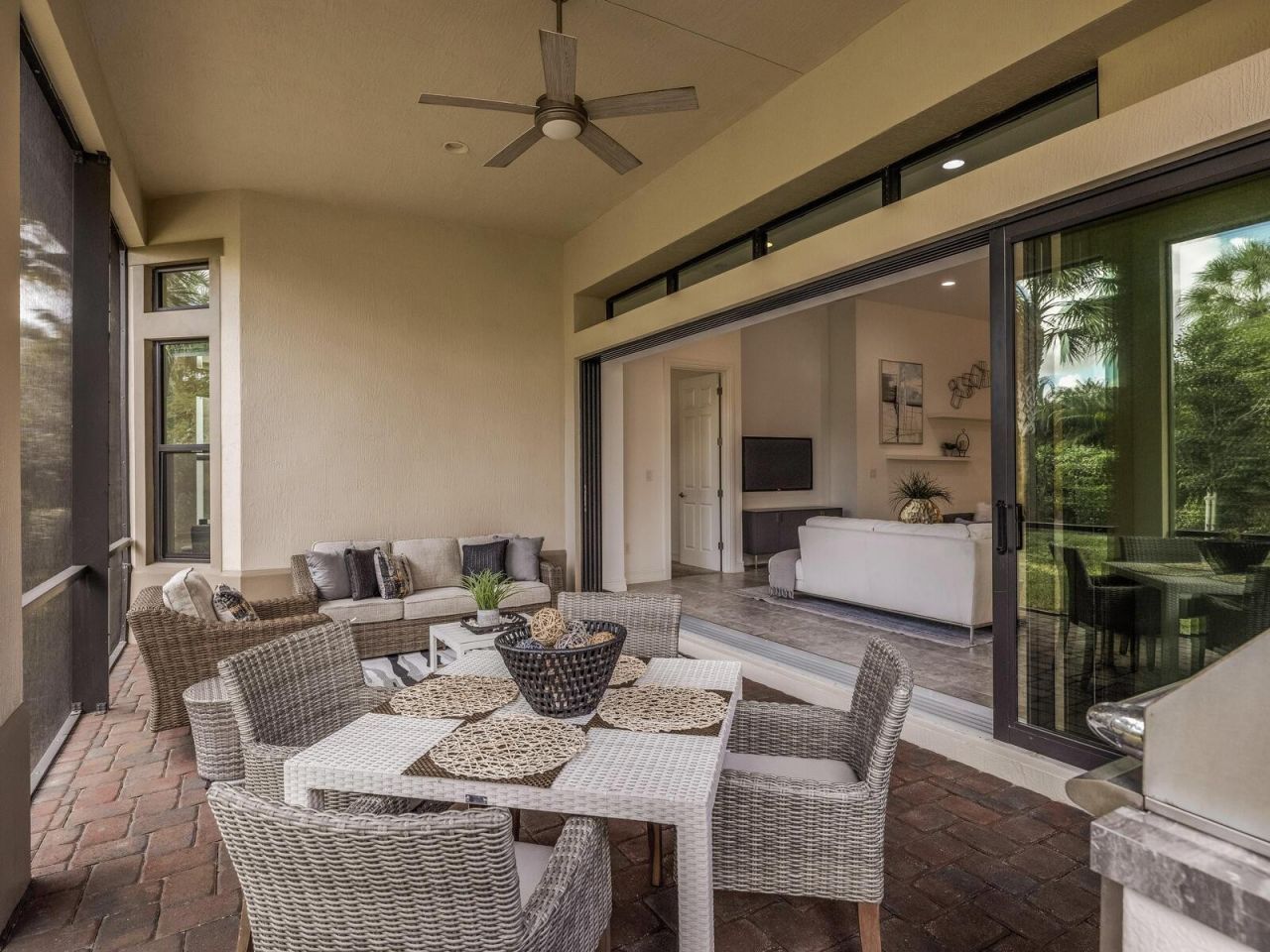 9088 E Leon Circle, Parkland, FL 33076 Photo