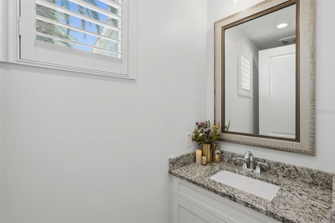 1325 Snell Isle Boulevard Ne, Unit 105, Saint Petersburg, FL 33704 Photo