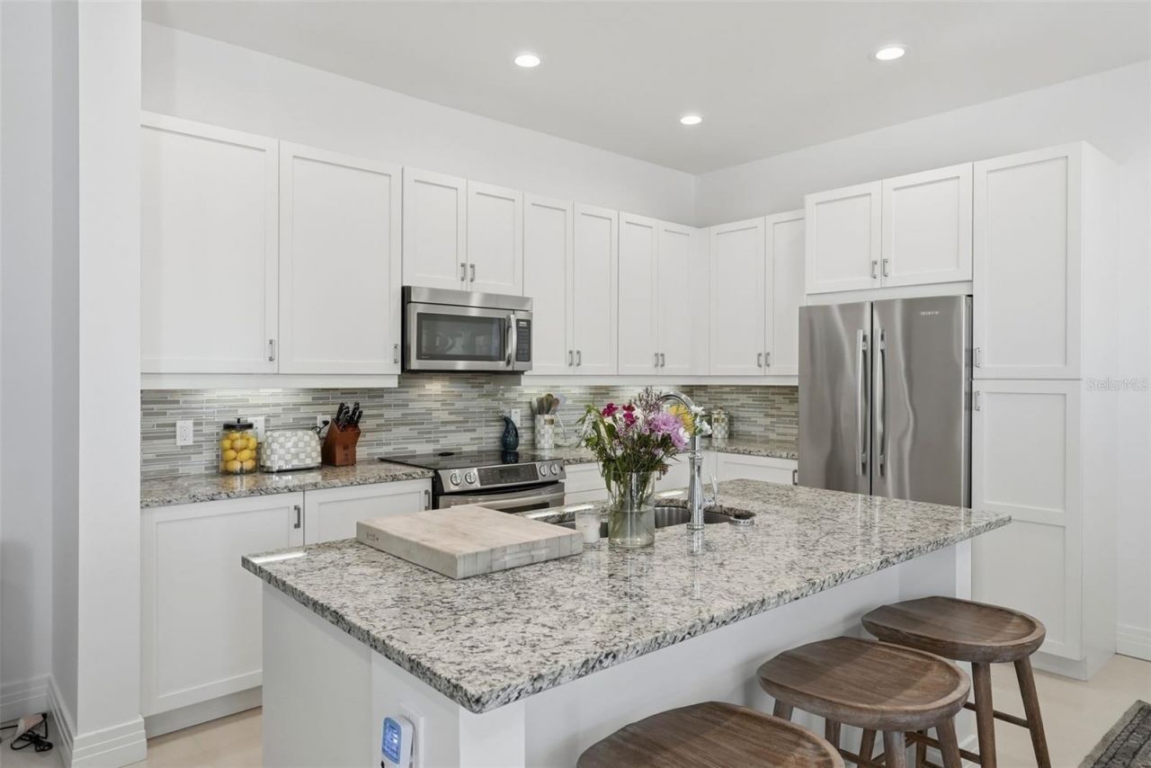 1325 Snell Isle Boulevard Ne, Unit 105, Saint Petersburg, FL 33704 Photo