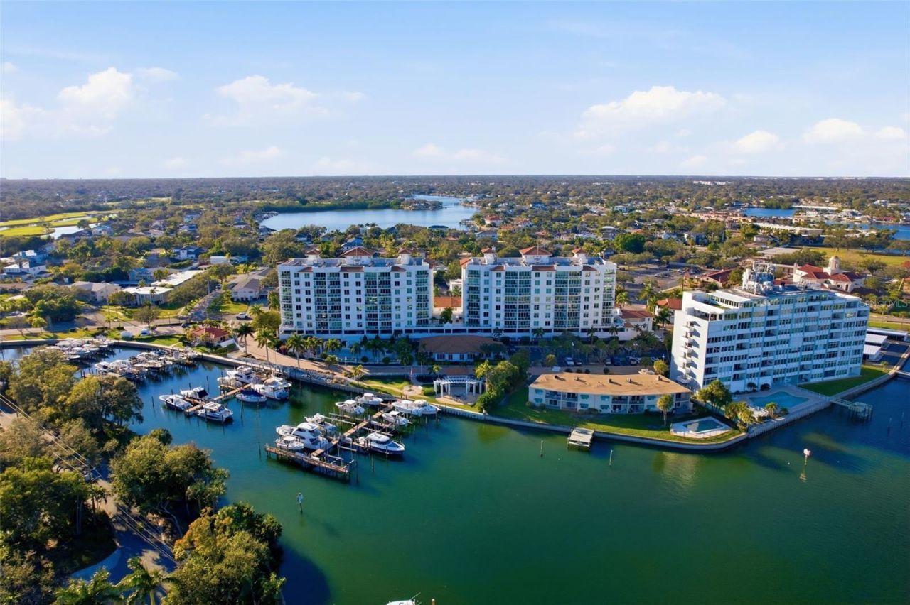 1325 Snell Isle Boulevard Ne, Unit 105, Saint Petersburg, FL 33704 Photo