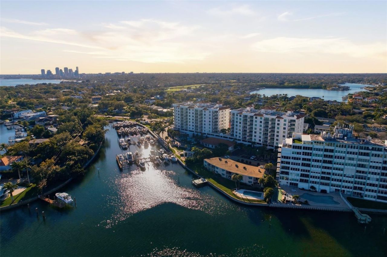 1325 Snell Isle Boulevard Ne, Unit 105, Saint Petersburg, FL 33704 Photo