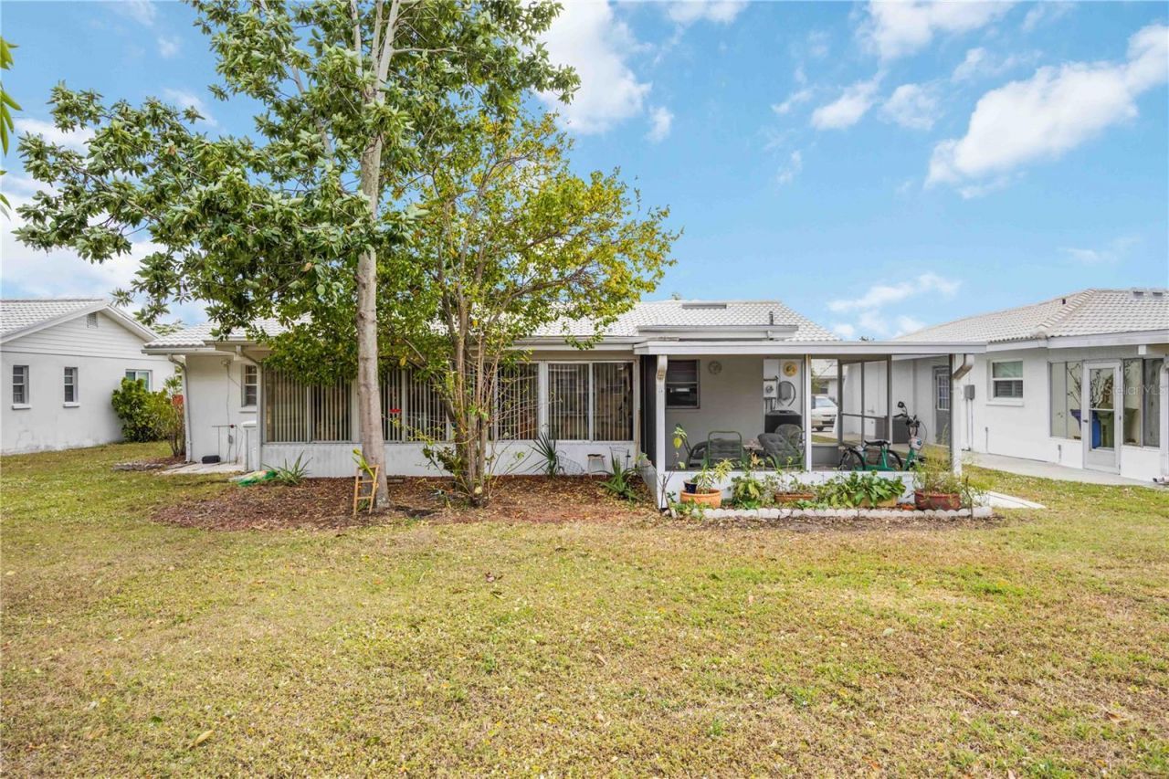3801 Chinaberry, Bradenton, FL 34208 Photo