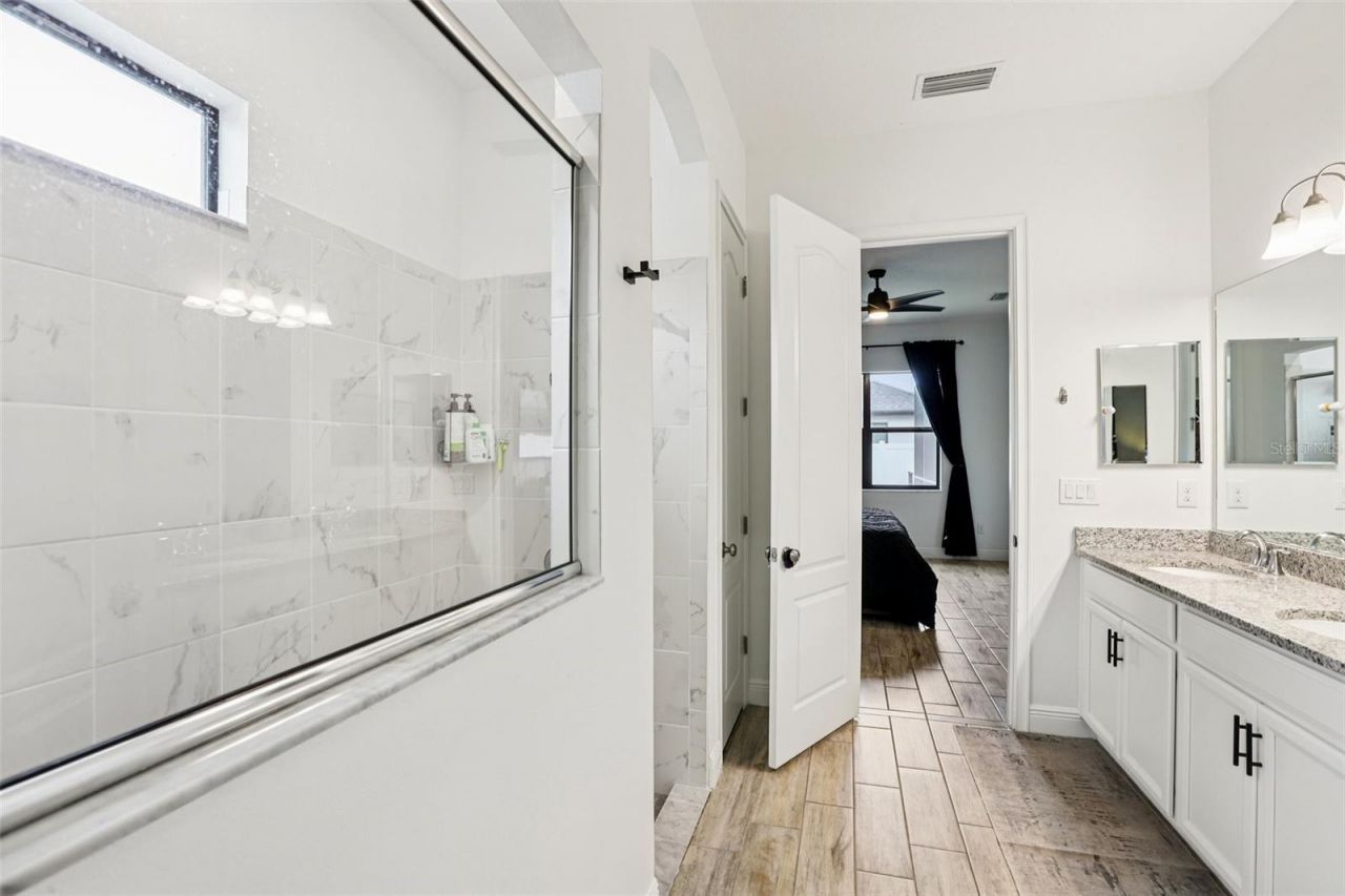 4026 Salida Delsol Drive, Sun City Center, FL 33573 Photo