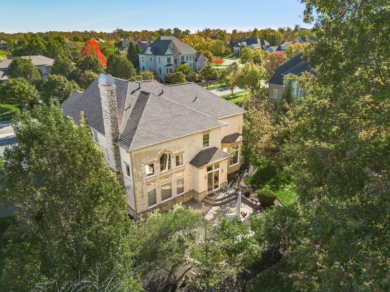 9083 Tartan Fields Drive, Dublin, OH 43017 Photo 6