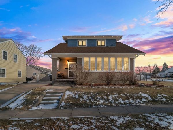 705 7th Street, Nevada, IA 50201